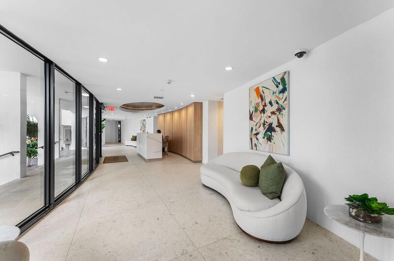 For Sale: $1,595,000 (2 beds, 2 baths, 1247 Square Feet)