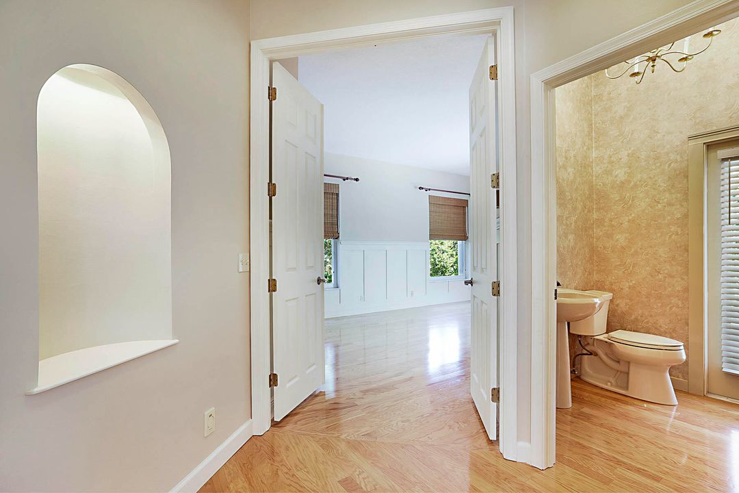 For Sale: $755,000 (3 beds, 2 baths, 2106 Square Feet)