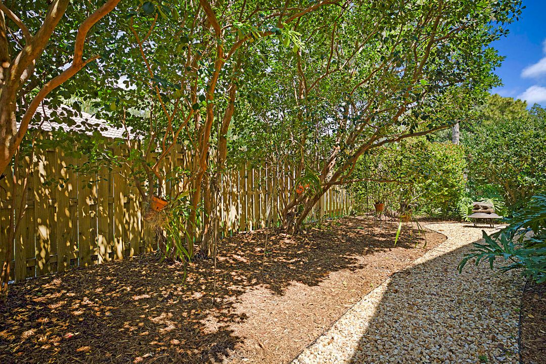 For Sale: $755,000 (3 beds, 2 baths, 2106 Square Feet)