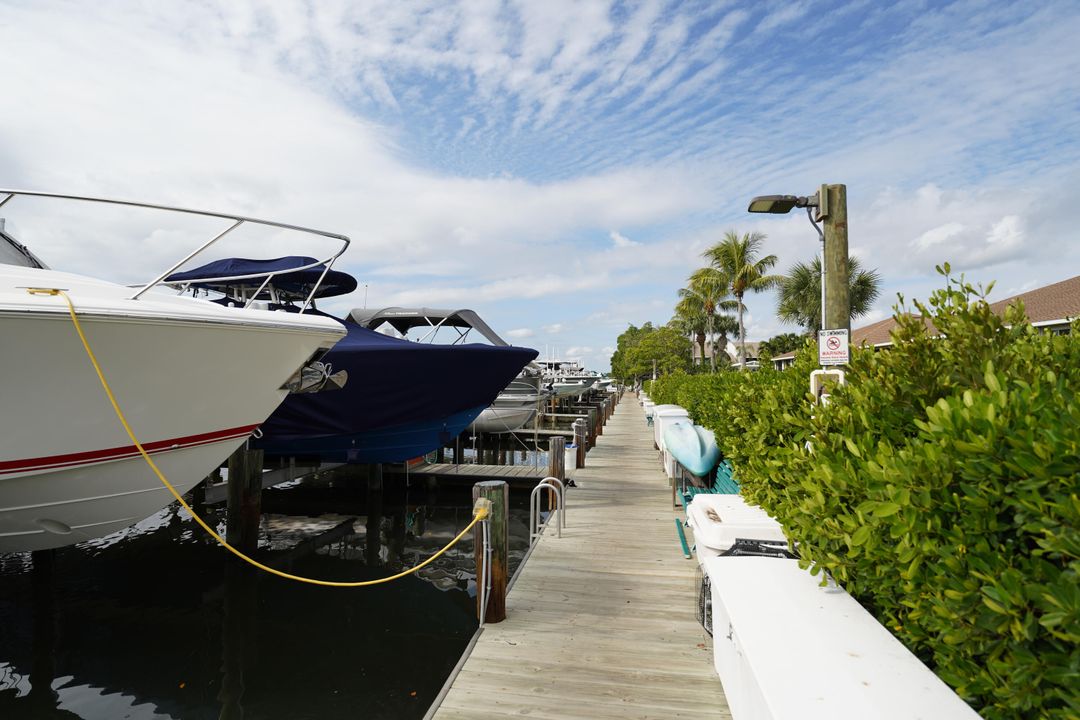 For Sale: $679,000 (3 beds, 3 baths, 2209 Square Feet)