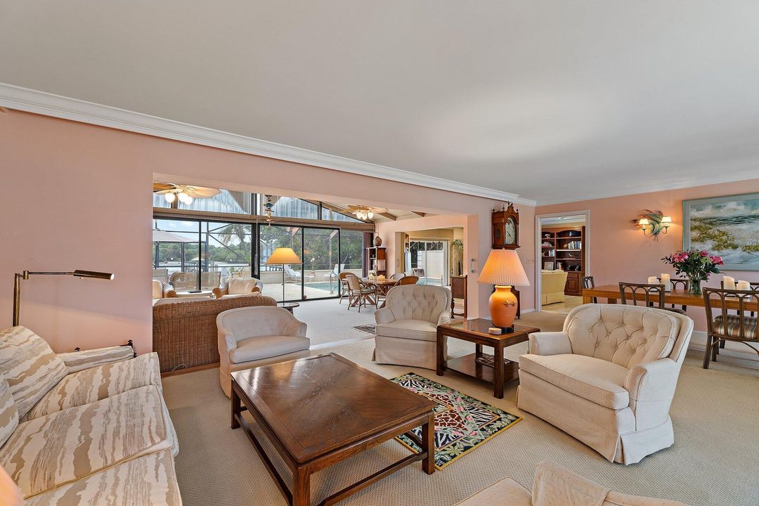 For Sale: $10,200,000 (4 beds, 3 baths, 3096 Square Feet)