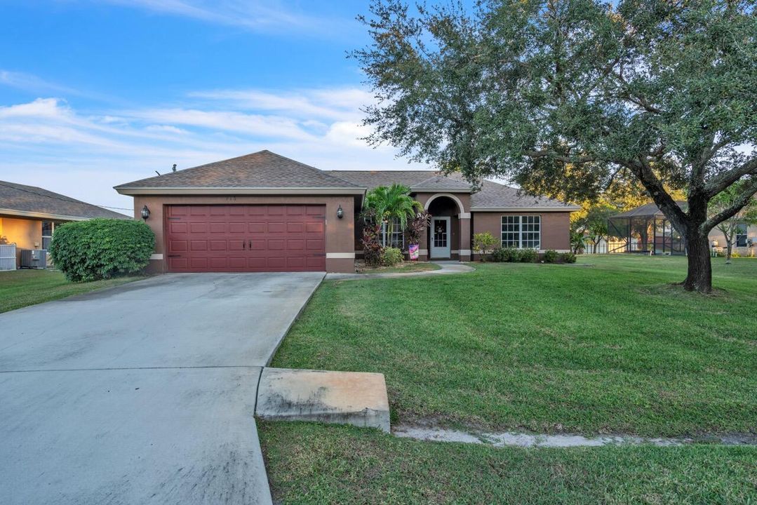 Activo con contrato: $339,000 (3 camas, 2 baños, 1572 Pies cuadrados)