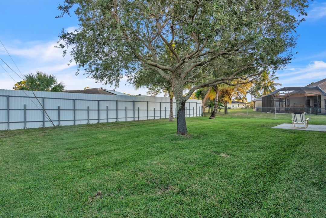 Activo con contrato: $339,000 (3 camas, 2 baños, 1572 Pies cuadrados)