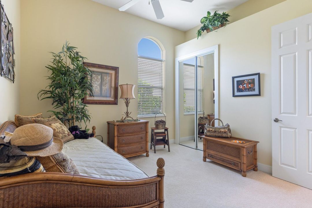 For Sale: $940,000 (3 beds, 2 baths, 2628 Square Feet)