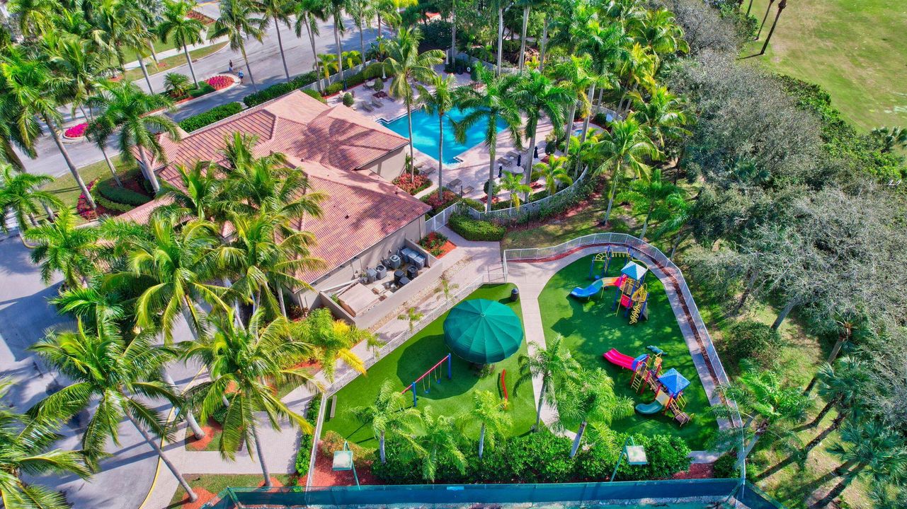 На продажу: $488,000 (2 спален, 2 ванн, 1480 Квадратных фут)