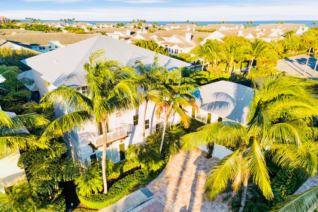 В аренду: $20,000 (6 спален, 7 ванн, 5265 Квадратных фут)