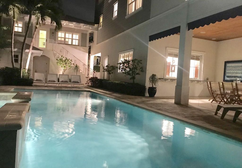 В аренду: $20,000 (6 спален, 7 ванн, 5265 Квадратных фут)