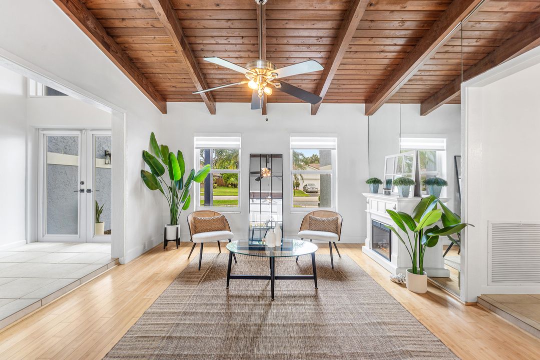 Active With Contract: $1,095,000 (4 beds, 2 baths, 2366 Square Feet)