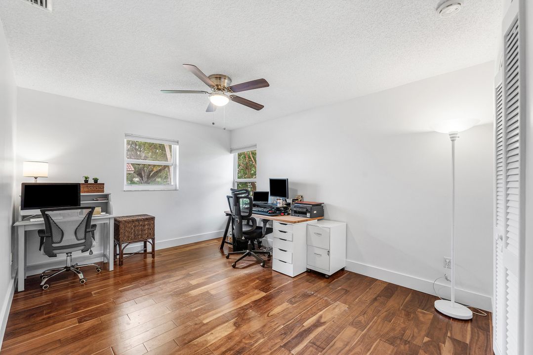 Active With Contract: $1,095,000 (4 beds, 2 baths, 2366 Square Feet)