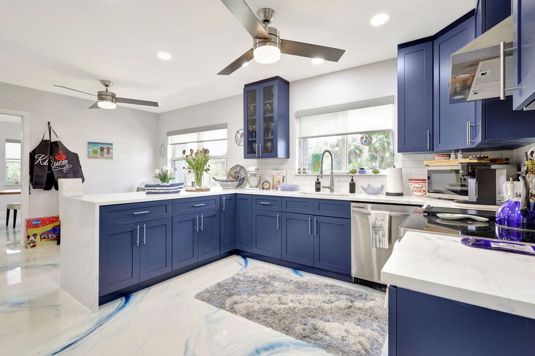 For Sale: $1,295,000 (3 beds, 2 baths, 2172 Square Feet)