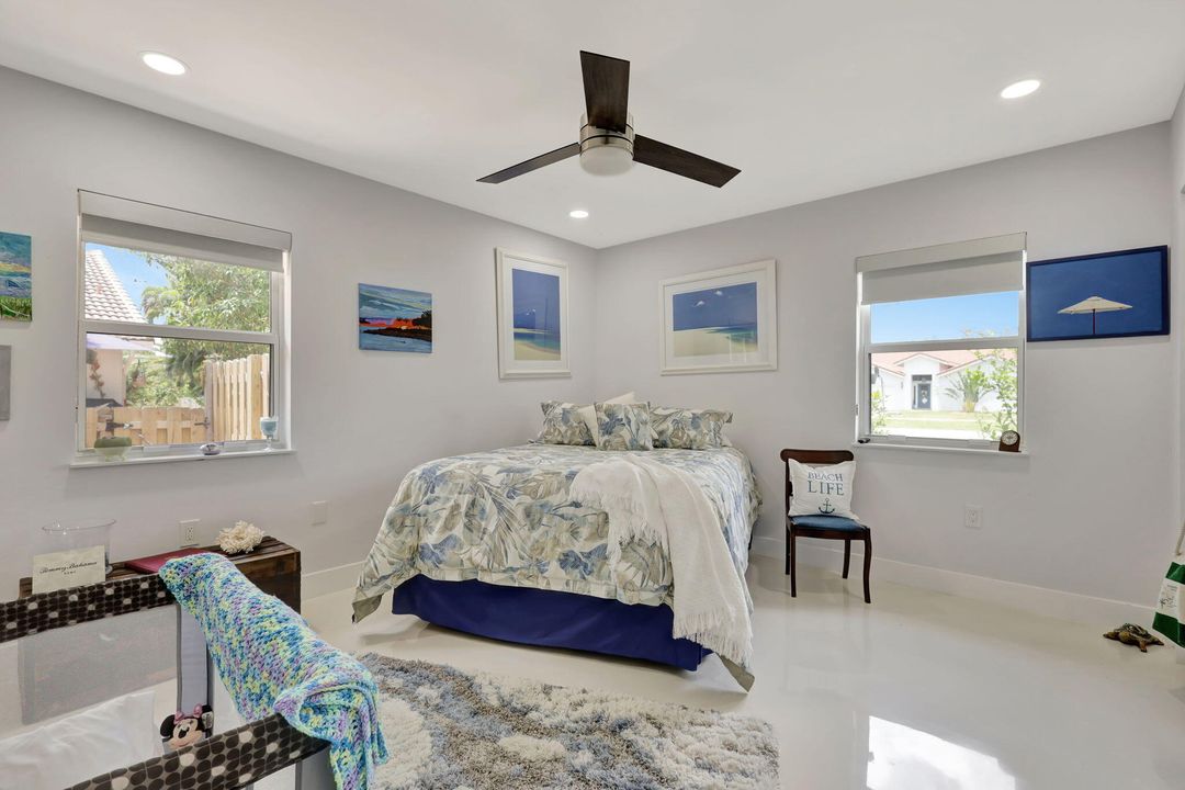 For Sale: $1,295,000 (3 beds, 2 baths, 2172 Square Feet)