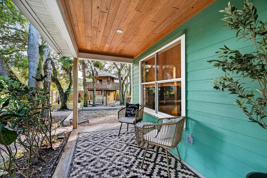 Activo con contrato: $489,000 (3 camas, 2 baños, 1604 Pies cuadrados)