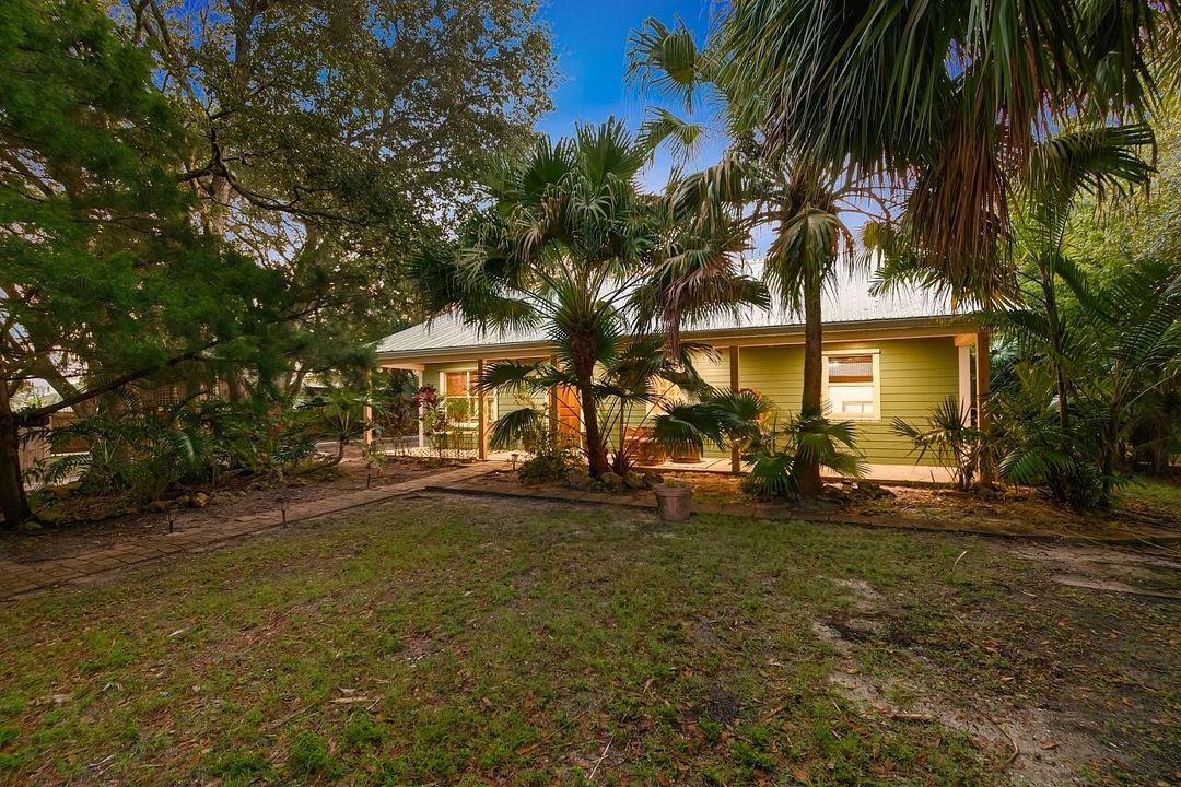 Activo con contrato: $489,000 (3 camas, 2 baños, 1604 Pies cuadrados)