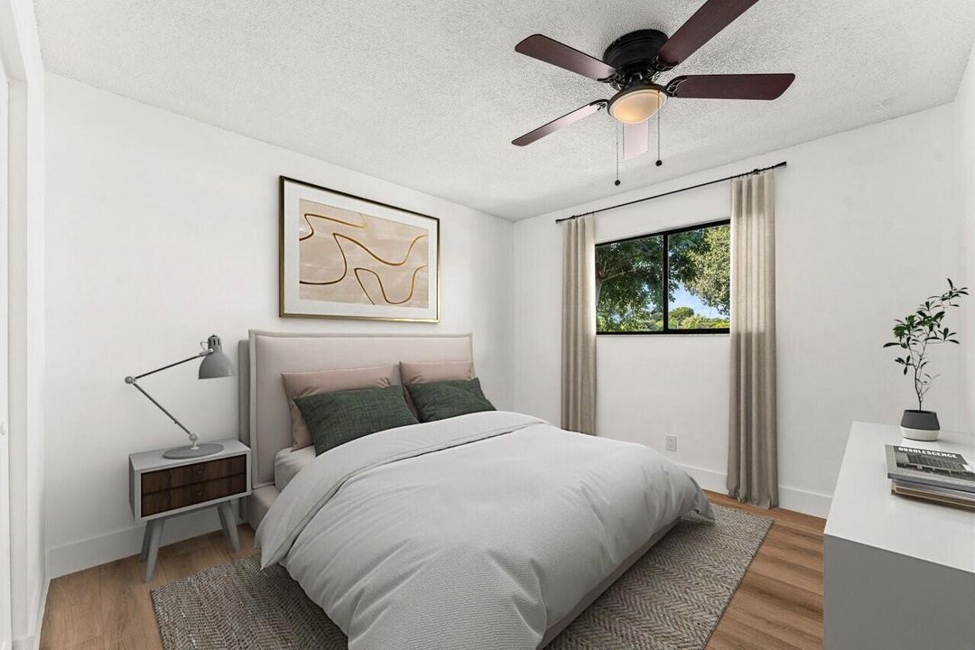 待售: $246,800 (2 贝兹, 2 浴室, 887 平方英尺)