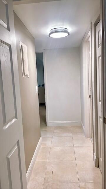 For Rent: $2,000 (2 beds, 2 baths, 1005 Square Feet)