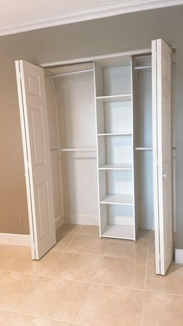 For Rent: $2,000 (2 beds, 2 baths, 1005 Square Feet)