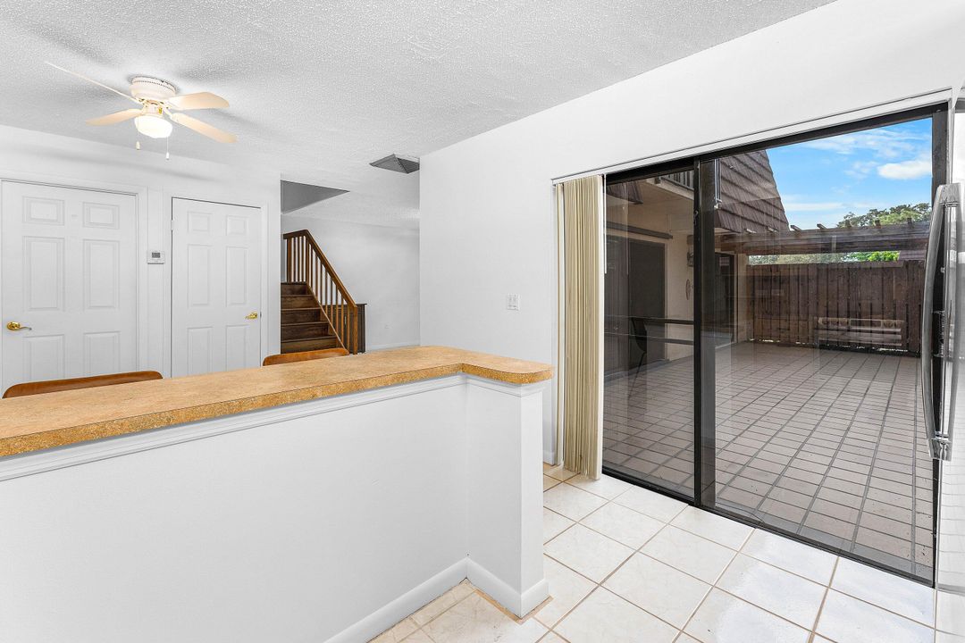 En Venta: $369,900 (2 camas, 2 baños, 1596 Pies cuadrados)