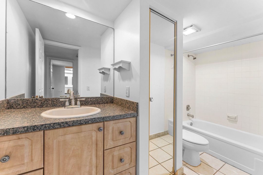 En Venta: $369,900 (2 camas, 2 baños, 1596 Pies cuadrados)