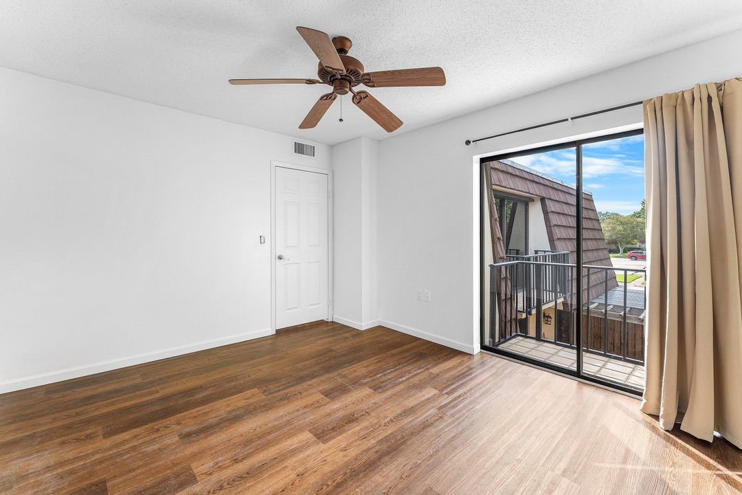 En Venta: $369,900 (2 camas, 2 baños, 1596 Pies cuadrados)