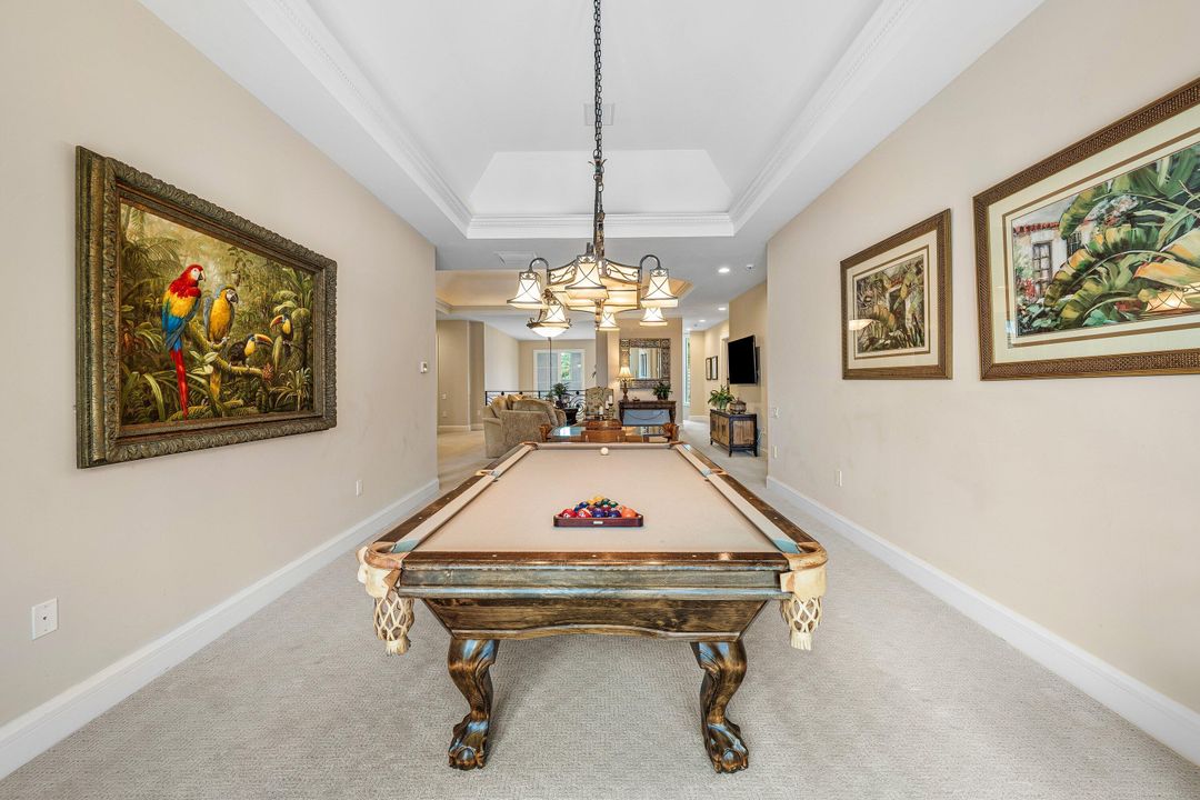 For Rent: $125,000 (6 beds, 9 baths, 8537 Square Feet)