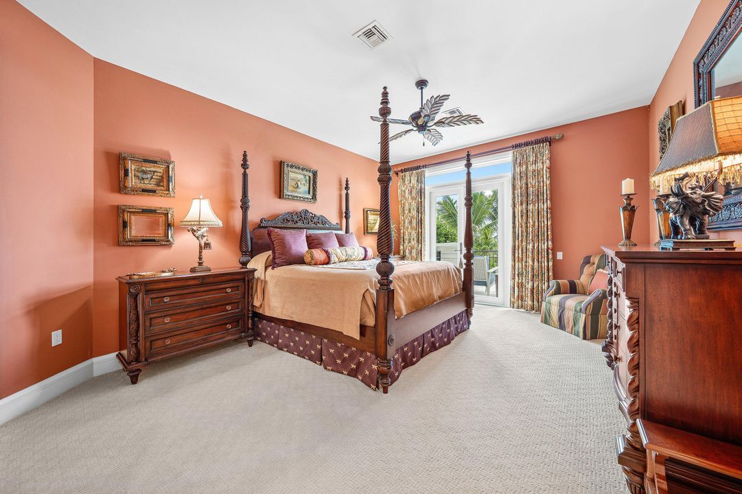 For Rent: $125,000 (6 beds, 9 baths, 8537 Square Feet)