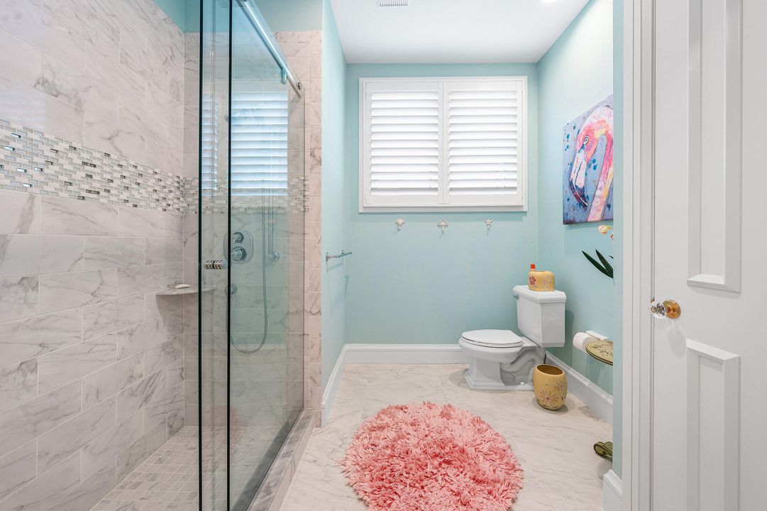 For Rent: $125,000 (6 beds, 9 baths, 8537 Square Feet)