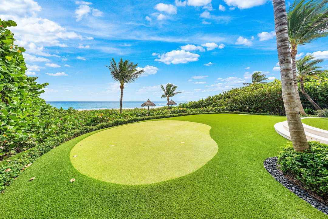 For Rent: $125,000 (6 beds, 9 baths, 8537 Square Feet)