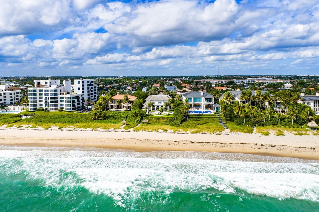 For Rent: $125,000 (6 beds, 9 baths, 8537 Square Feet)