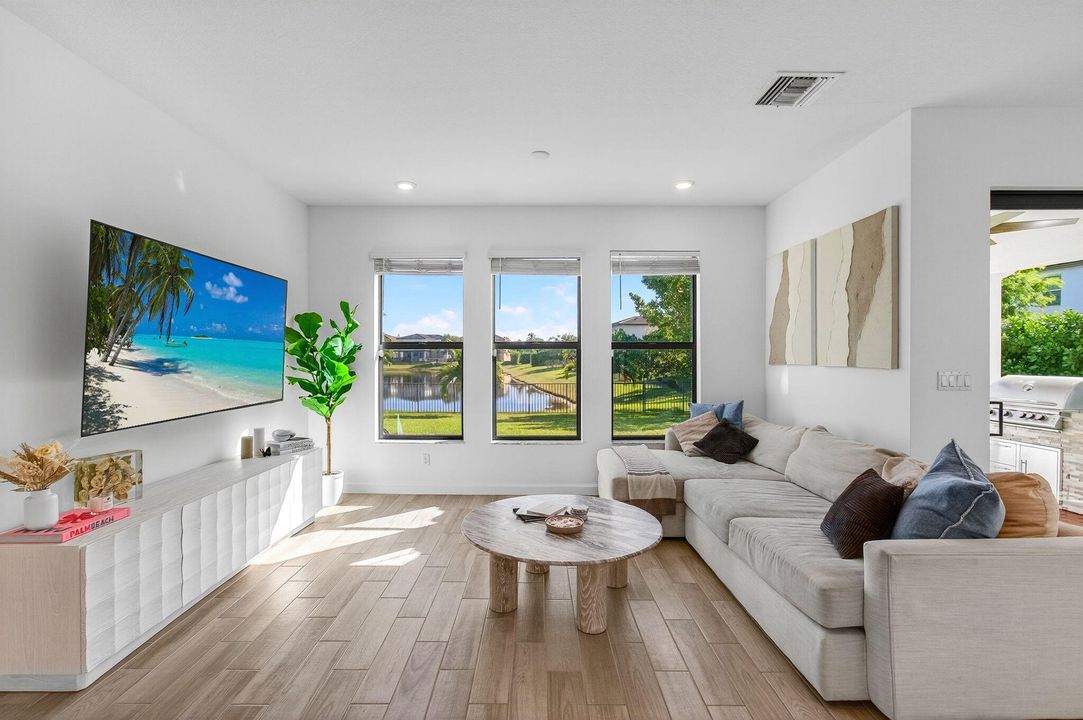 For Sale: $745,000 (4 beds, 3 baths, 2259 Square Feet)