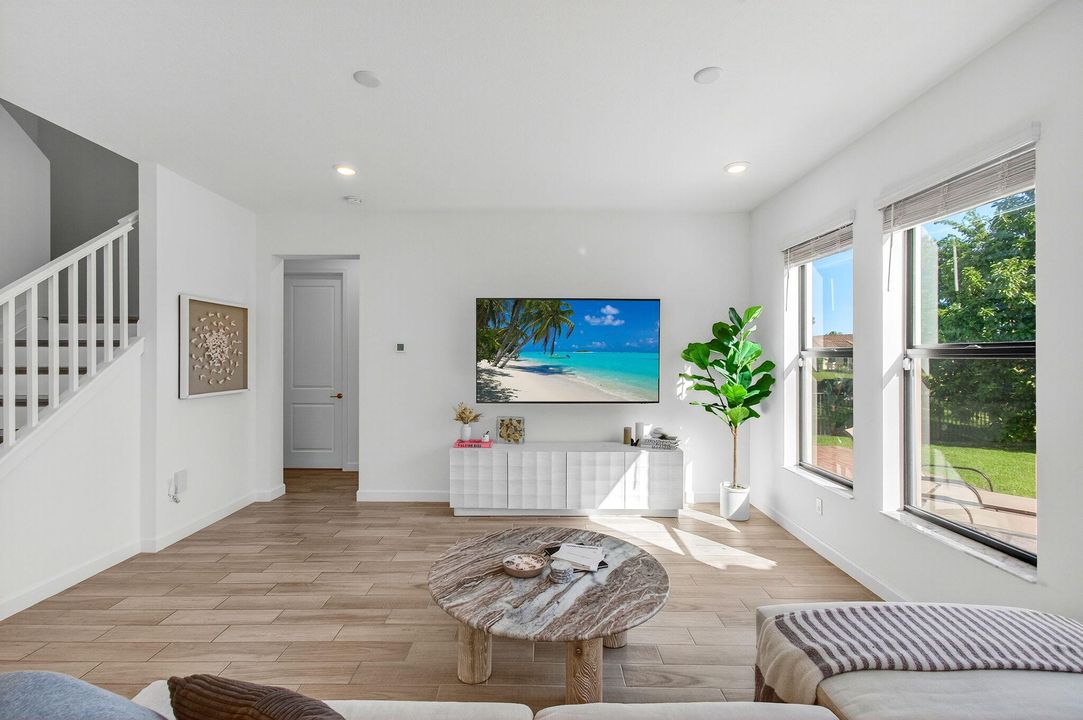 For Sale: $745,000 (4 beds, 3 baths, 2259 Square Feet)