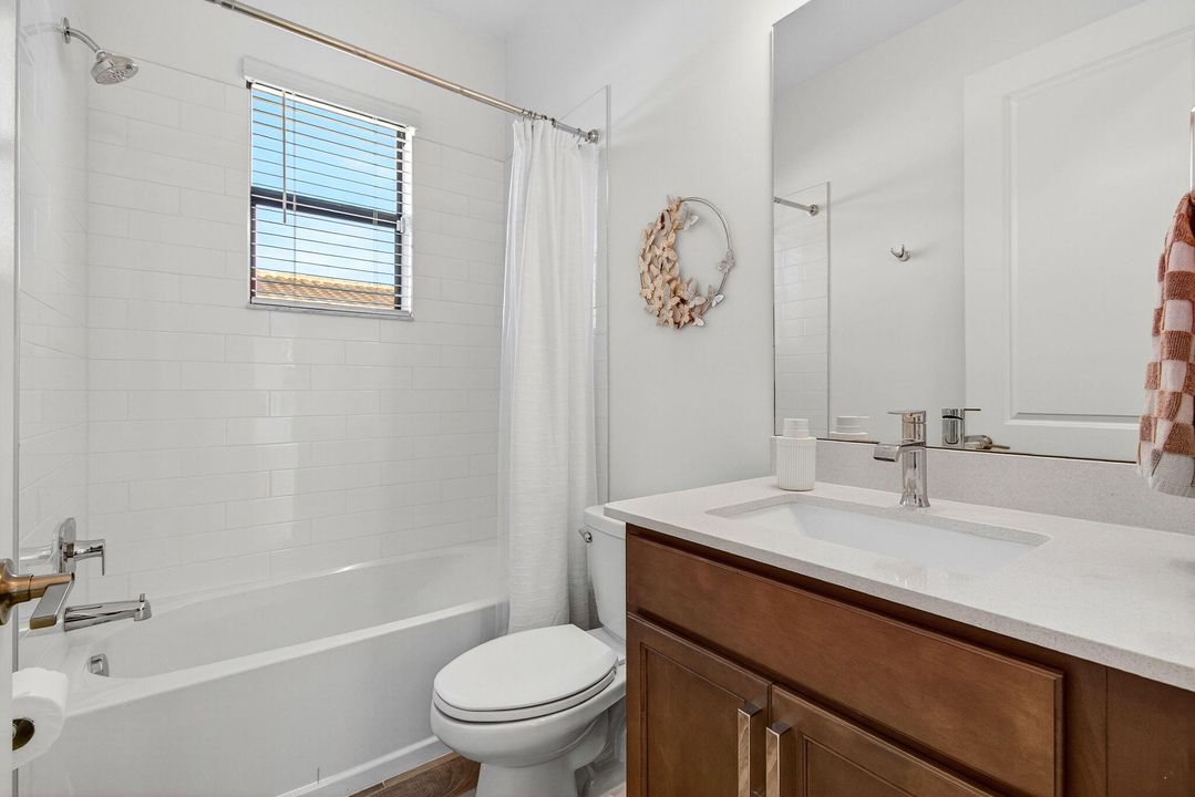 For Sale: $745,000 (4 beds, 3 baths, 2259 Square Feet)