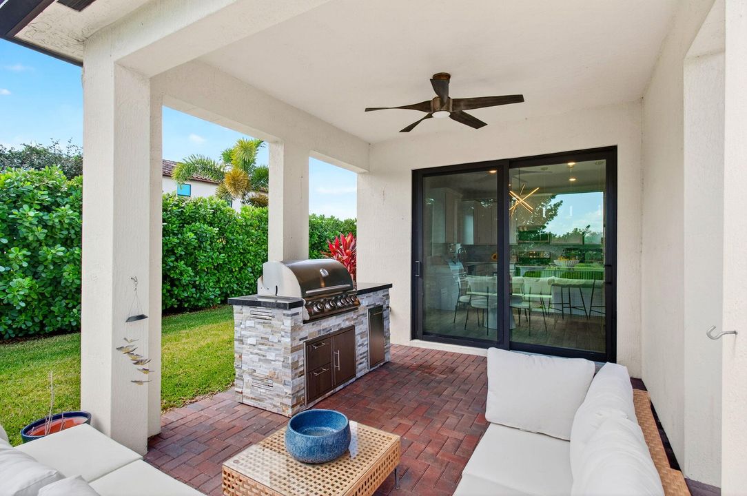 For Sale: $745,000 (4 beds, 3 baths, 2259 Square Feet)