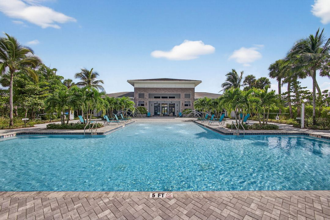 For Sale: $745,000 (4 beds, 3 baths, 2259 Square Feet)