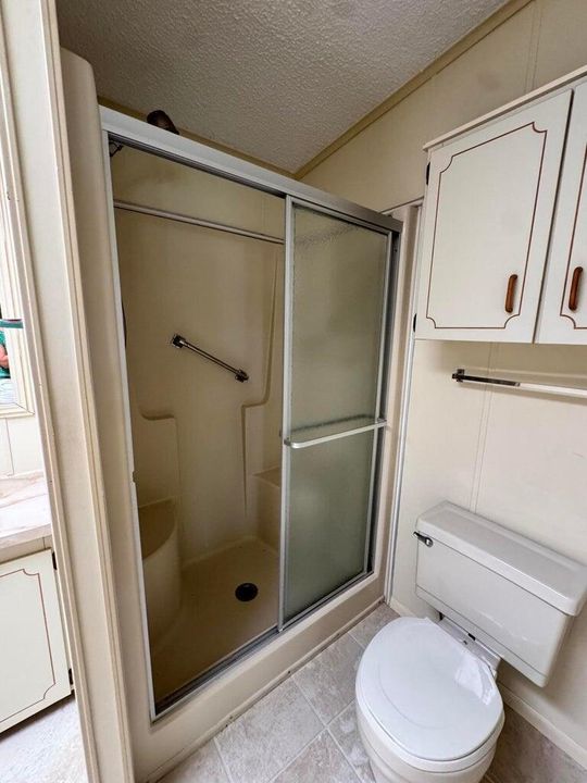 На продажу: $39,900 (2 спален, 2 ванн, 1248 Квадратных фут)