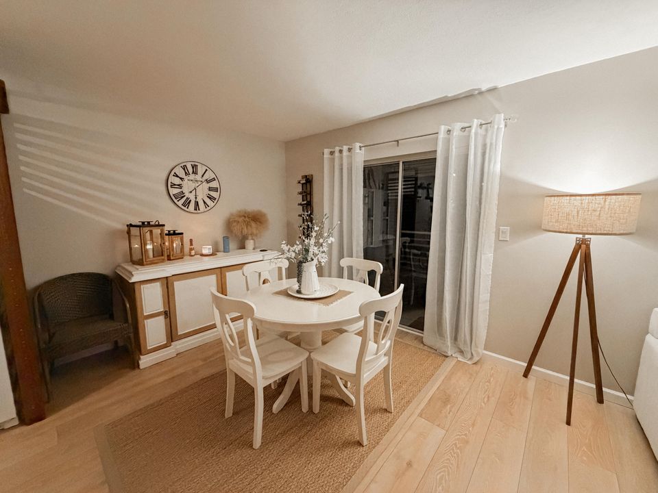 En Venta: $99,900 (1 camas, 1 baños, 894 Pies cuadrados)