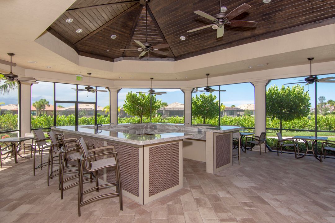 En Venta: $565,000 (3 camas, 2 baños, 1879 Pies cuadrados)