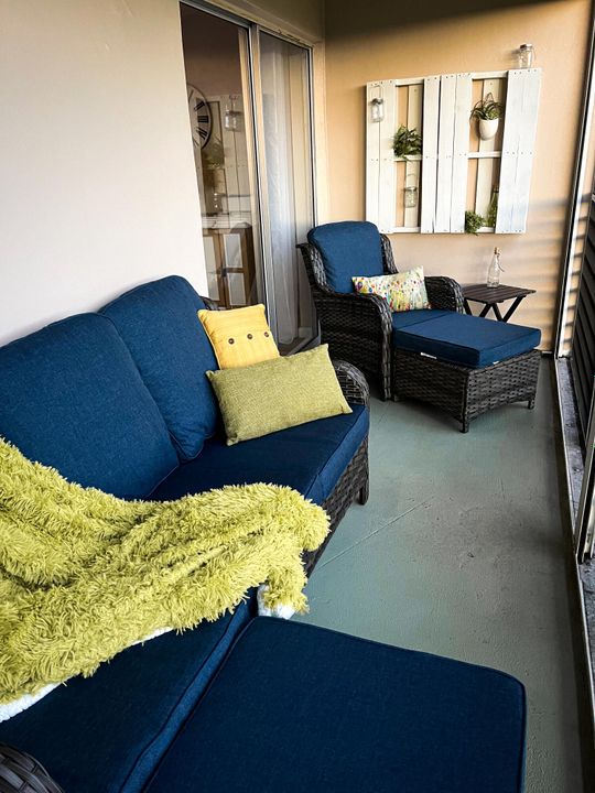 En Venta: $99,900 (1 camas, 1 baños, 894 Pies cuadrados)