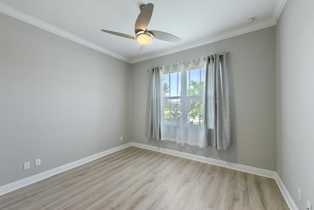 En Venta: $619,900 (3 camas, 2 baños, 1932 Pies cuadrados)