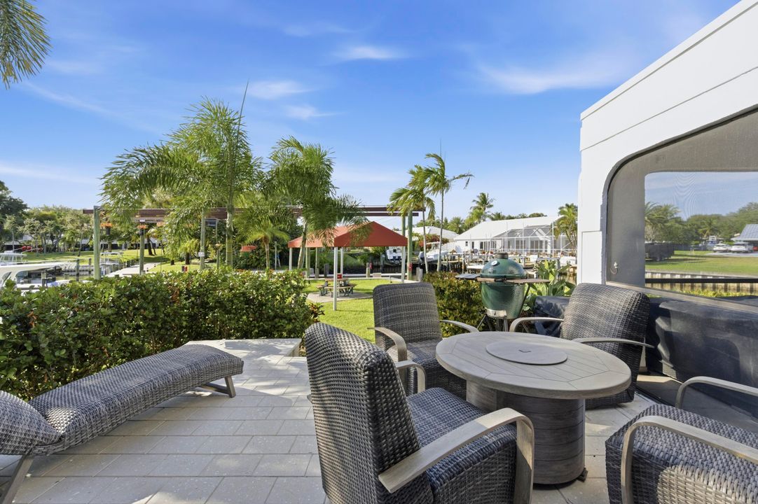 En Venta: $1,175,000 (3 camas, 3 baños, 1642 Pies cuadrados)