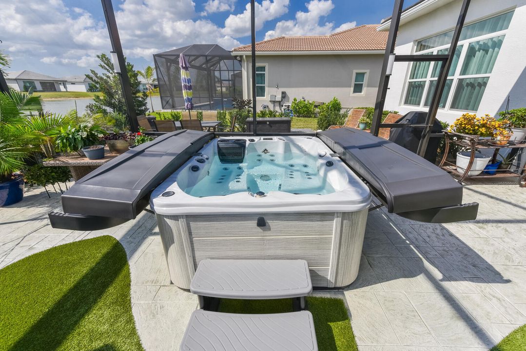 En Venta: $619,900 (3 camas, 2 baños, 1932 Pies cuadrados)