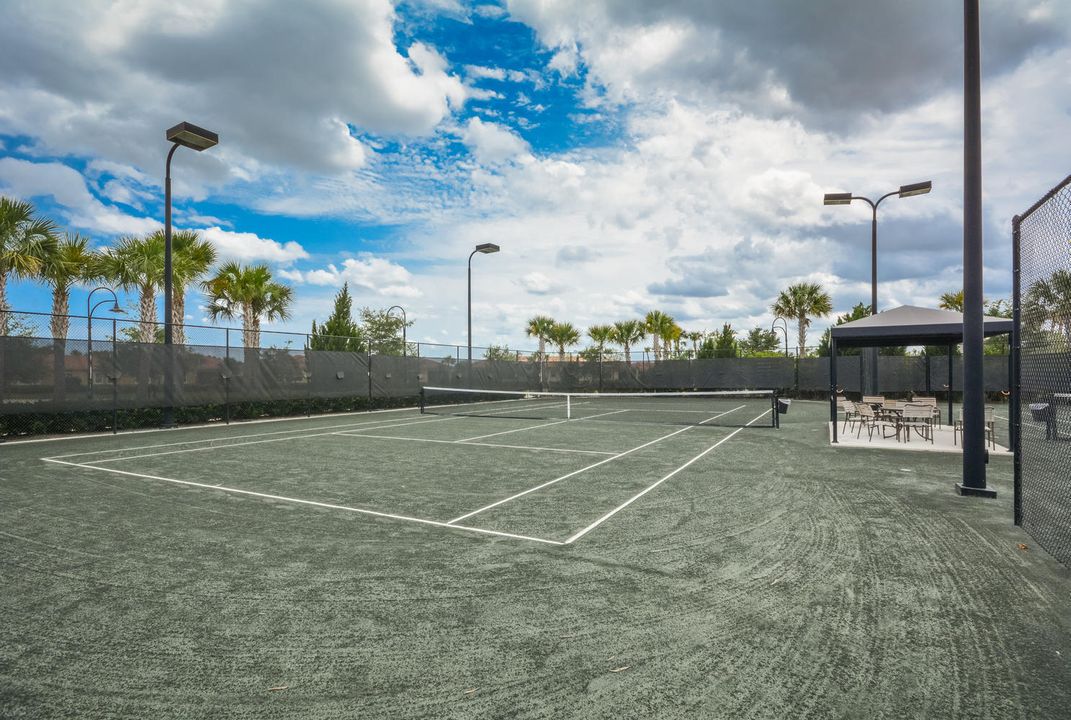 En Venta: $619,900 (3 camas, 2 baños, 1932 Pies cuadrados)