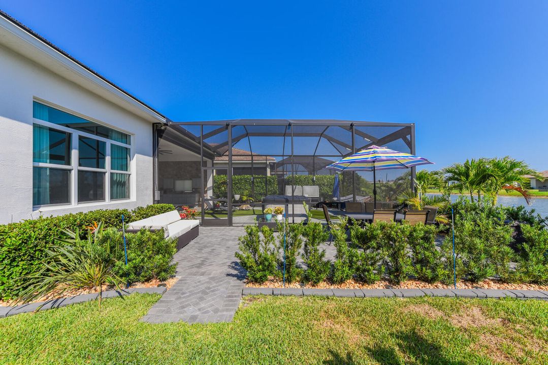 En Venta: $619,900 (3 camas, 2 baños, 1932 Pies cuadrados)