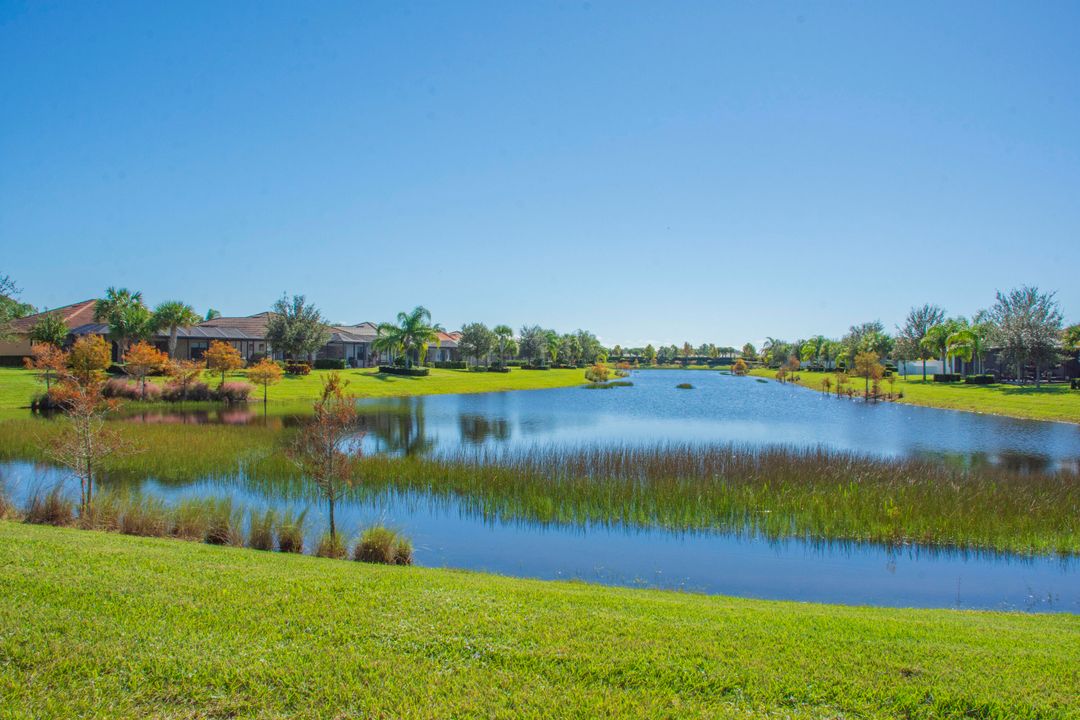 En Venta: $565,000 (3 camas, 2 baños, 1879 Pies cuadrados)