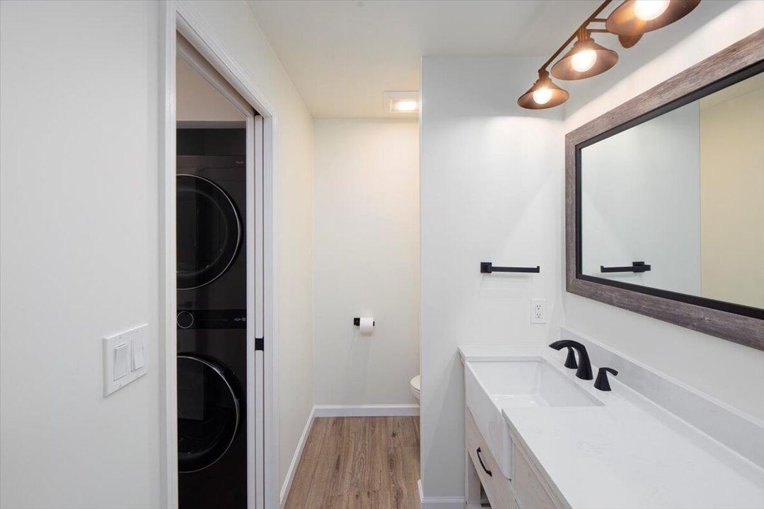 待售: $508,000 (2 贝兹, 2 浴室, 1370 平方英尺)