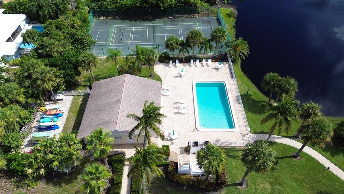 待售: $508,000 (2 贝兹, 2 浴室, 1370 平方英尺)