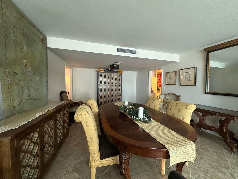 For Rent: $10,000 (2 beds, 2 baths, 1247 Square Feet)