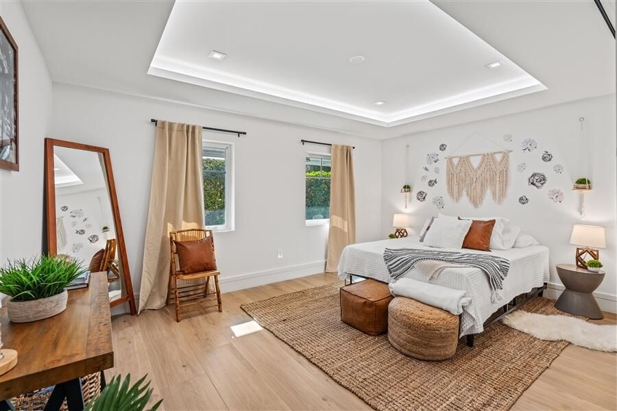 На продажу: $3,350,000 (5 спален, 5 ванн, 3520 Квадратных фут)