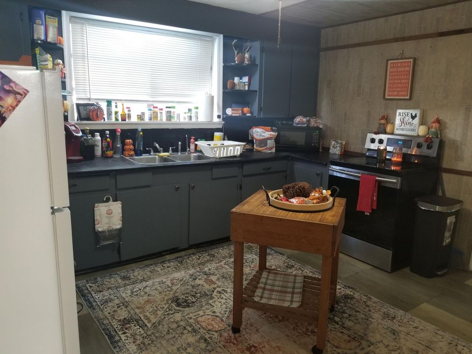 En Venta: $235,000 (4 camas, 2 baños, 1200 Pies cuadrados)