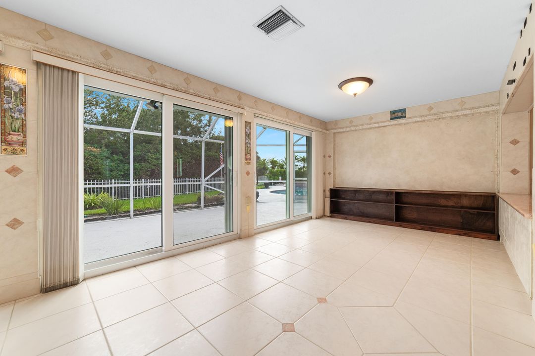 For Sale: $749,000 (3 beds, 2 baths, 2271 Square Feet)