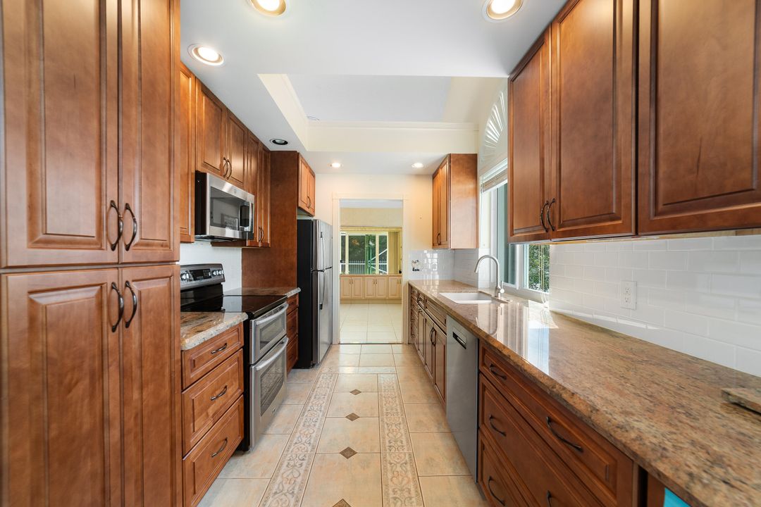 For Sale: $749,000 (3 beds, 2 baths, 2271 Square Feet)